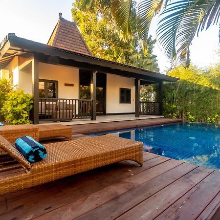 Surya Melasti Exclusive Beach Villa By Sajiwa Ungasan Kültér fotó